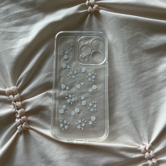 Elegant iPhone case - Picture 3 of 3